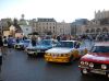 Start rajdu weteranów na krakowskim rynku.